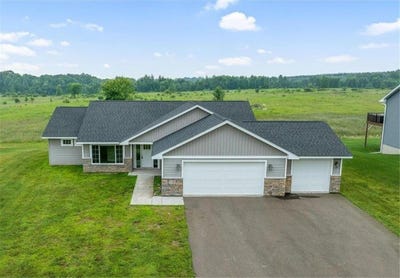 /international/us/728-hilltop-lane-saint-croix-falls-wi-110100831598/