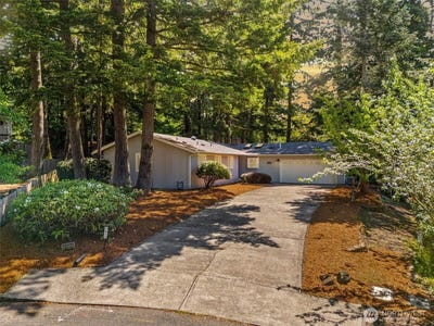 /international/us/3815-hillview-court-nw-olympia-wa-110108574444/