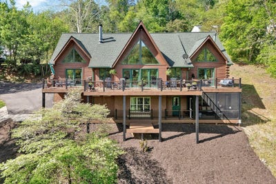 /international/us/540-lakeshore-terrace-rd-hardy-va-110107393420/