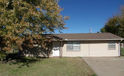 /international/us/104-gatewood-drive-chickasha-ok-110095909874/