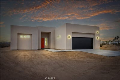 /international/us/59423-canterbury-street-yucca-valley-ca-110107938976/