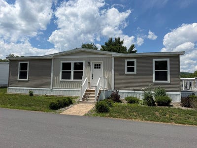 /international/us/1946-wyoming-avenue-exeter-pa-110108917747/