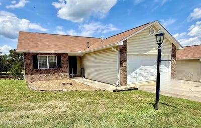 /international/us/244-executive-meadows-drive-lenoir-city-tn-110100917436/