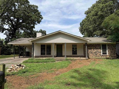 /international/us/1000-towering-oaks-drive-jacksonville-ar-110108360397/