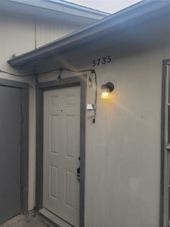 /international/us/5735-crestmore-drive-corpus-christi-tx-110107209133/