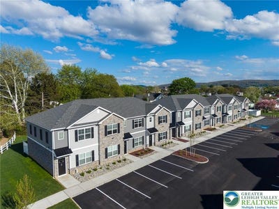 /international/us/1411-greenview-drive-bethlehem-city-pa-110107748368/