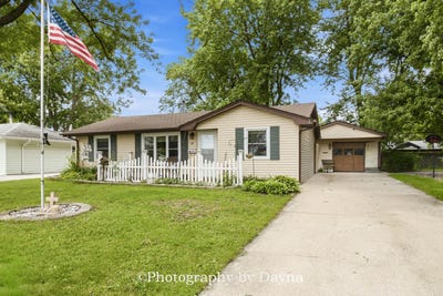 /international/us/28-jordan-drive-bourbonnais-il-110109051498/