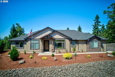 /international/us/1232-southridge-way-roseburg-or-110106281686/