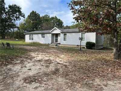 /international/us/377-great-oaks-drive-camdenton-mo-110120044695/