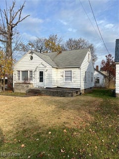/international/us/3905-broadway-lorain-oh-110104052064/