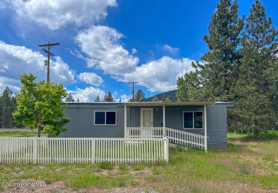 /international/us/71-e-railroad-st-moyie-springs-id-110108206625/