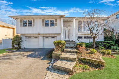 /international/us/1070-fordham-lane-woodmere-ny-110097036700/