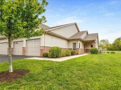/international/us/6229-parks-edge-drive-loves-park-il-110108302261/
