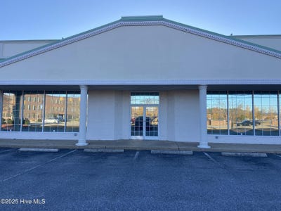/international/us/1831-weeksville-road-elizabeth-city-nc-110103289020/