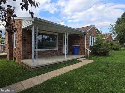 /international/us/159-woodland-avenue-york-pa-110119640644/