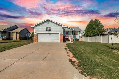 /international/us/389-e-riley-ave-haysville-ks-110099011898/