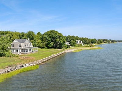 /international/us/1366-gardners-neck-rd-swansea-ma-110101289086/?lang=zh-tw