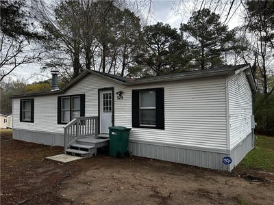/international/us/929-stringer-weeks-road-smiths-station-al-110106448276/