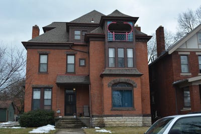 /international/us/1353-highland-street-columbus-oh-110106278219/