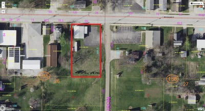 /international/us/1490-mulholland-street-nauvoo-il-110120771430/