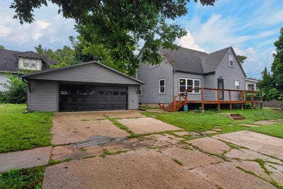 /international/us/504-randall-street-reinbeck-ia-110110078860/