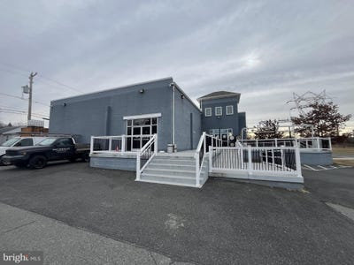 /international/us/325-front-street-perryville-md-110108167963/