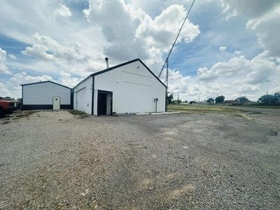 /international/us/8751-state-hwy-15-shattuck-ok-110108639709/