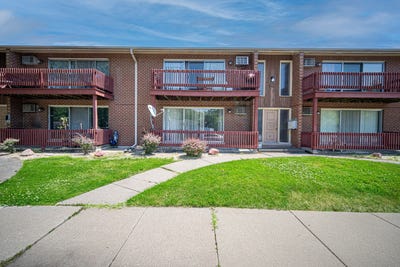 /international/us/553-n-carroll-parkway-glenwood-il-110105960919/