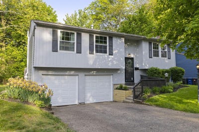 /international/us/5654-montevideo-road-westerville-oh-110108095082/