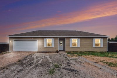 /international/us/9548-mcguire-ave-carr-co-110108397151/