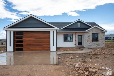 /international/us/564-e-river-heights-dr-duchesne-ut-110110176058/
