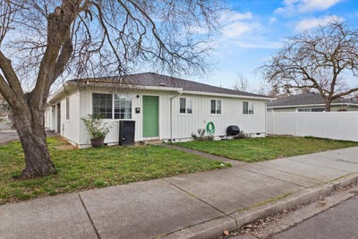 /international/us/612-hamilton-street-medford-or-110097479731/