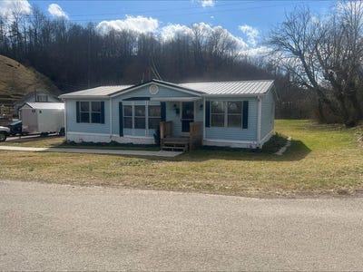 /international/us/201-railroad-west-van-lear-ky-110097824620/