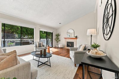 /international/us/331-e-t-street-benicia-ca-110120153824/