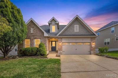 /international/us/420-maple-rise-path-chesterfield-mn-110120753353/