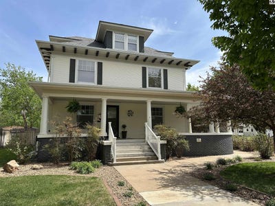 /international/us/422-s-oak-st-pratt-ks-110108451908/