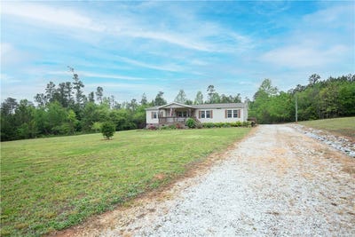 /international/us/265-yellow-bell-road-westminster-sc-110099037966/