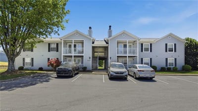 /international/us/5525-hornaday-road-greensboro-nc-110107831512/