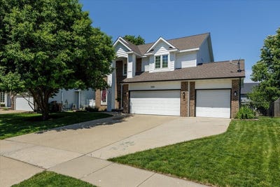 /international/us/5459-coachlight-drive-west-des-moines-ia-110108382535/