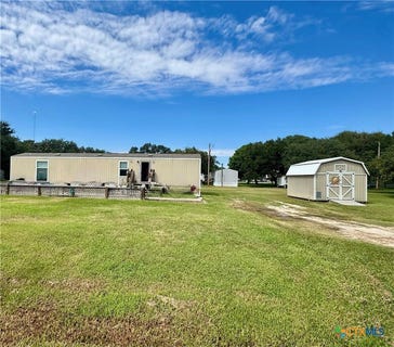 /international/us/1535-bayview-drive-palacios-tx-110106845739/