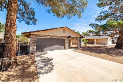 /international/us/2221-golden-gate-avenue-kingman-az-110107669287/