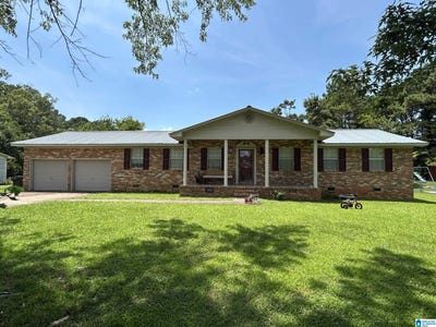 /international/us/402-highland-avenue-scottsboro-al-110120094371/