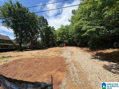 /international/us/3264-green-valley-road-vestavia-hills-al-110107940455/
