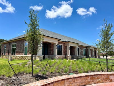 /international/us/7846-preston-road-frisco-tx-110104970653/