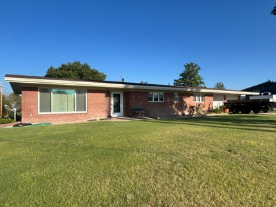 /international/us/810-bailey-stratton-ne-110100772357/