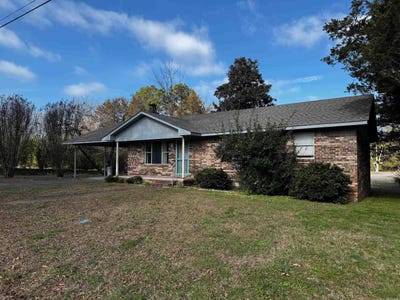/international/us/714-w-kraus-st-clarksville-ar-110104093319/