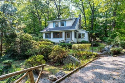/international/us/40-pine-brook-drive-larchmont-ny-110103477569/
