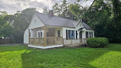 /international/us/228-gordon-ave-thomasville-ga-110108343143/