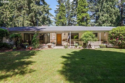 /international/us/13085-sw-124th-ave-portland-or-110098450215/