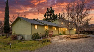 /international/us/1105-north-st-yreka-ca-110104440150/